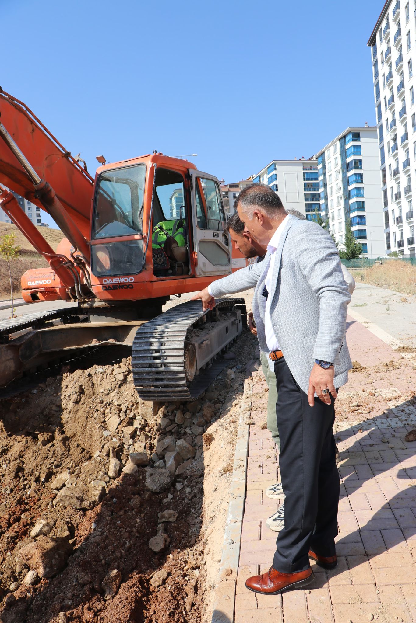 seyrantepe-mahallemizin-sorunlari-bir-bir-cozuluyor